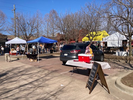 Tulsa Farmers' Market by null