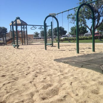 Lost Hills Wonderful Park - Lots of play space - Playgrounds Near Me - Lost Hills, California Lost Hills Wonderful Park - Lots of play space - Playgrounds Near Me - Lost Hills, California
