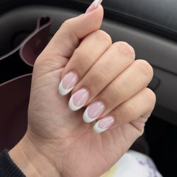 Merrick Crystal Nail - Bulky terrible over priced nails