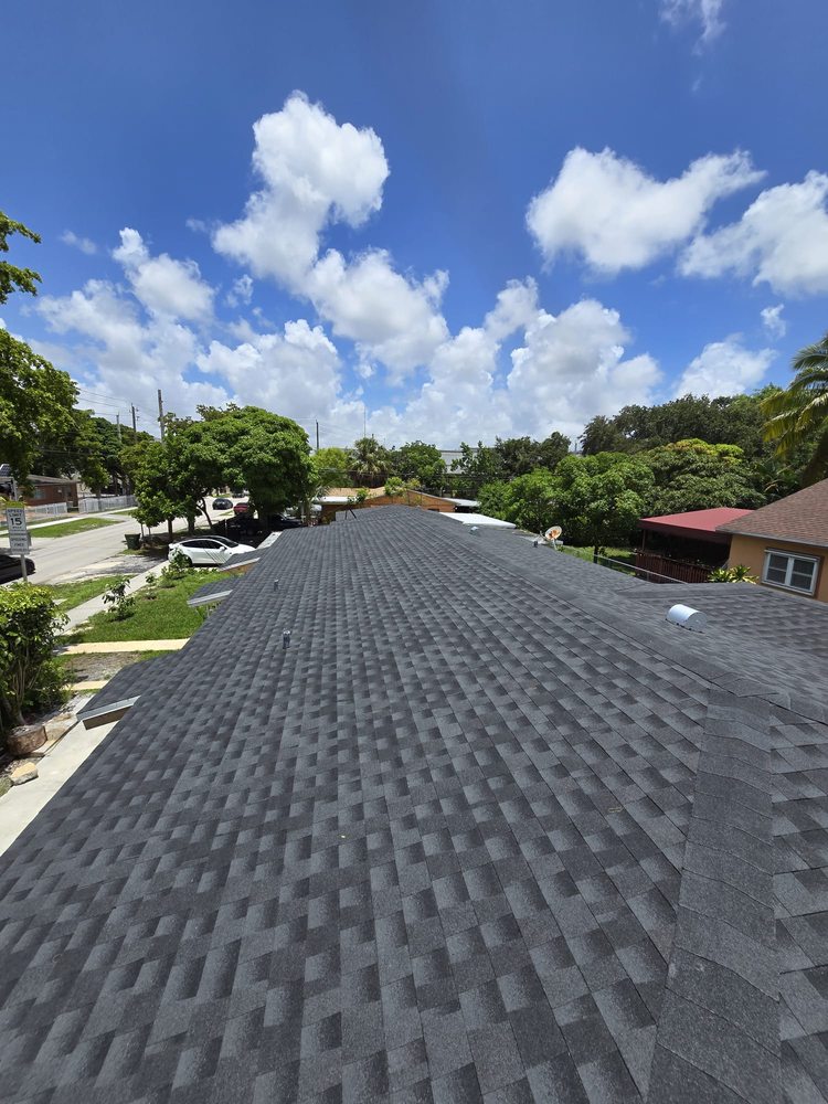 Slide of Advanced Roofing & Construction