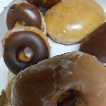 Krispy Kreme - Mini donuts, maple, chocolate glazed, regular glazed, reese's peanut butter cups. - Donuts Near Me - Long Beach, California