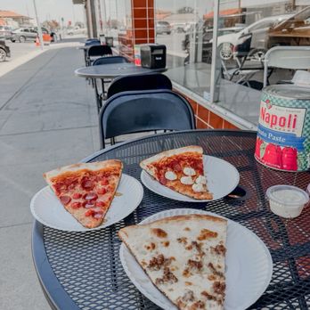 Parlour KP - Pizza Near Me - Delano, California Parlour KP - Pizza Near Me - Delano, California