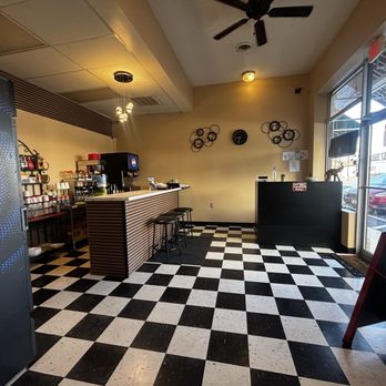 Lalo's Cafe - Breakfast & Brunch Near Me - Lemoyne, Pennsylvania