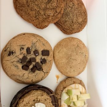 Crumbl - Victor - Bakeries Near Me - Victor, New York Crumbl - Victor - Bakeries Near Me - Victor, New York