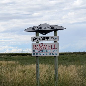 Roswell Welcome Sign - At the Southside of town - Landmarks & Historical Buildings Near Me