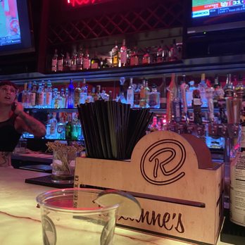 Roxanne's - Lounges Near Me - Long Beach, California Roxanne's - Lounges Near Me - Long Beach, California