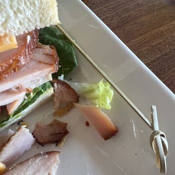 The Switch SLO {Eat+Drink} - Dry Turkey & Cheddar - Beer Bar Near Me - San Luis Obispo, California