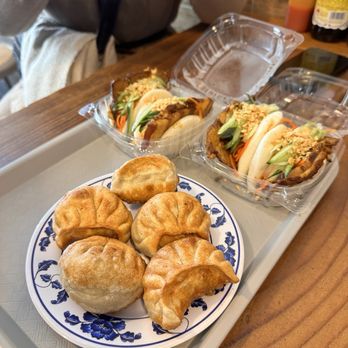 Dumplings & Things - Chinese Near Me - Sunnyside, New York