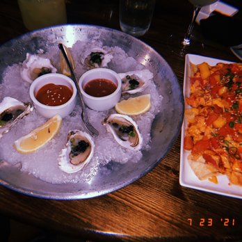 Fighting Fish - Oysters - Sushi Bars Near Me - Richmond, Virginia Fighting Fish - Oysters - Sushi Bars Near Me - Richmond, Virginia