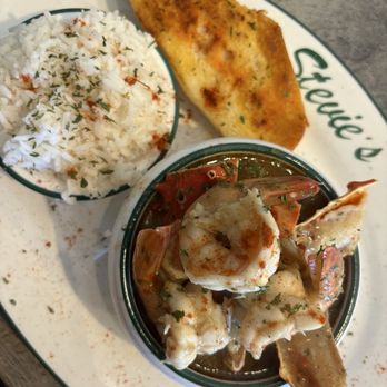 Stevie's Creole Cafe - Stevie's Seafood Gumbo - Cajun/Creole Near Me - Los Angeles, California Stevie's Creole Cafe - Stevie's Seafood Gumbo - Cajun/Creole Near Me - Los Angeles, California