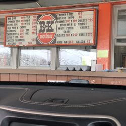 B & K Root Beer - Cute little drive up root beer stand! Mom & Pop essence. *Cash Only Joint*