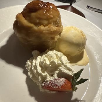 Kres Chophouse - Bread pudding - Steakhouses Near Me - Orlando, Florida Kres Chophouse - Bread pudding - Steakhouses Near Me - Orlando, Florida