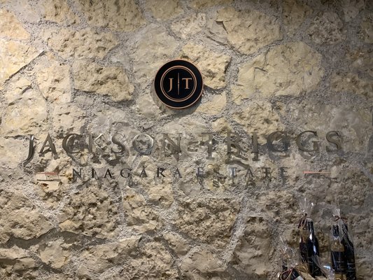 Zoom Leisure Bikes: Bicycle, E-bike Rentals and Wine Tours in Niagara by null