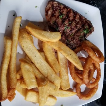 Rooftop on Miller - Steak, fries and onion rings - Sports Bars Near Me - Buckeye, Arizona Rooftop on Miller - Steak, fries and onion rings - Sports Bars Near Me - Buckeye, Arizona