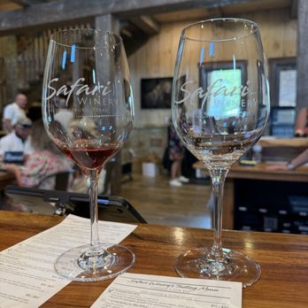 Safari Winery - Wine Tasting Room Near Me - Fredericksburg, Texas Safari Winery - Wine Tasting Room Near Me - Fredericksburg, Texas
