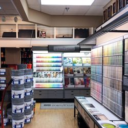 Hoover Paint Store - Color Displays: PPG & Benjamin Moore
