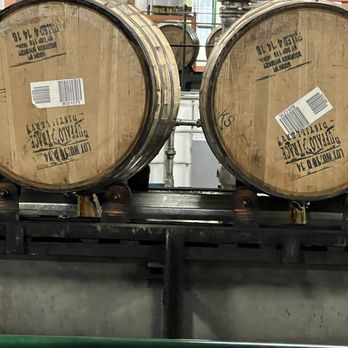 Buffalo Trace Distillery - Whiskey from the barrell - Distilleries Near Me - Frankfort, Kentucky