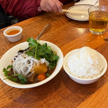 Pho Metro - Vietnamese beef stew with rice - Vietnamese Near Me - Flushing, New York Pho Metro - Vietnamese beef stew with rice - Vietnamese Near Me - Flushing, New York