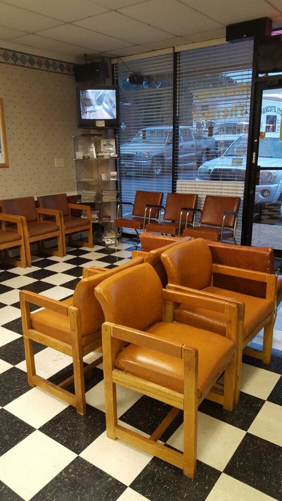 HAIR CUTS ETC Updated October 2024 17 Photos 2315 Oak Rd, Snellville, Barbers