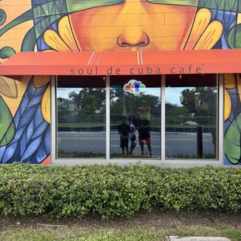 Soul de Cuba Cafe - Outside facing Florida Ave - Cuban Near Me - Tampa Bay, Florida