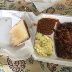 Clantons BBQ - The pulled pork meal