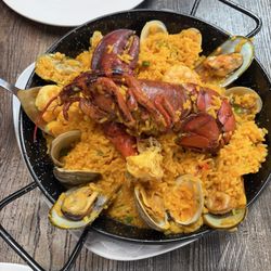 Paella marinera