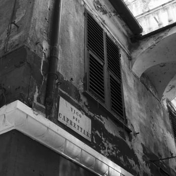 Centro Storico - Vico dei caprettari - Landmarks & Historical Buildings Near Me