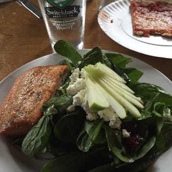 Piecasso - Spinach salad with salmon - Pizza Near Me - Stowe, Vermont Piecasso - Spinach salad with salmon - Pizza Near Me - Stowe, Vermont