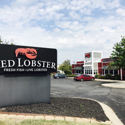 Bay City Town Center - Bay City Town Center (exterior) Red Lobster