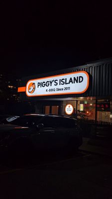Piggy’s Island by null