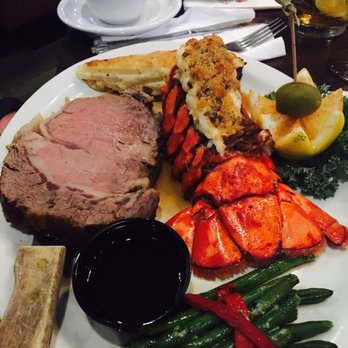 Iggy's Boardwalk - Surf n' turf with green beans and potatoes au gratin - Seafood Near Me - Warwick, Rhode Island