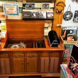 Finds - Funky Resale