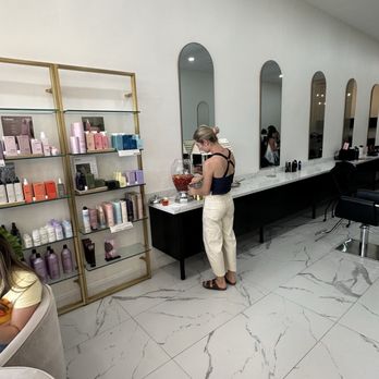 Salon Cozzolino - Hair Salons Near Me - Menlo Park, California Salon Cozzolino - Hair Salons Near Me - Menlo Park, California