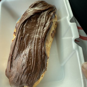 Walls Bakery - Eclair - Bakeries Near Me - Waldorf, Maryland Walls Bakery - Eclair - Bakeries Near Me - Waldorf, Maryland