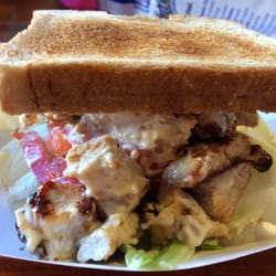 Tami Lyn's Place - The Quinn-mesquite grilled chicken salad-tons of chicken and very yummy!