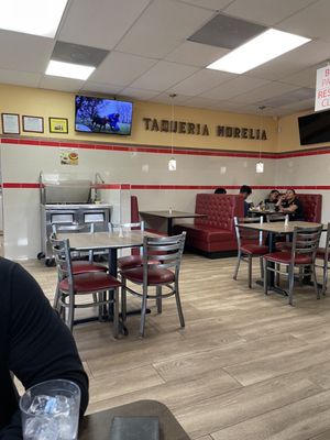 Taqueria Morelia by null