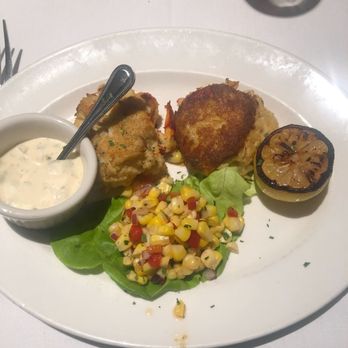 The Capital Grille - Lobster & Crab Cake - Steakhouses Near Me - Hartford, Connecticut The Capital Grille - Lobster & Crab Cake - Steakhouses Near Me - Hartford, Connecticut