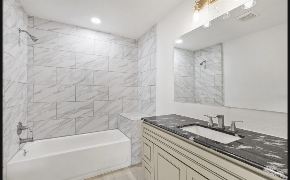 Slide of Lux Estate Group