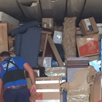 Rainier Overseas Movers - horrible truck packing caused broken furniture, crushed boxes, and more - Movers Near Me - Newcastle, Washington Rainier Overseas Movers - horrible truck packing caused broken furniture, crushed boxes, and more - Movers Near Me - Newcastle, Washington