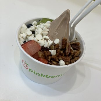 Pinkberry - Ice Cream & Frozen Yogurt Near Me - New York, New York Pinkberry - Ice Cream & Frozen Yogurt Near Me - New York, New York