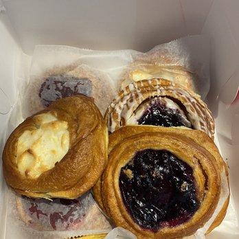 Three Brothers Bakery - Bakeries Near Me - Houston, Texas Three Brothers Bakery - Bakeries Near Me - Houston, Texas