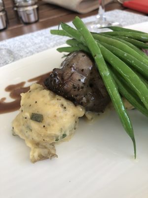 Del Frisco's Double Eagle Steakhouse by null