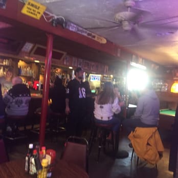 Murray's Saloon & Eatery - Karaoke Near Me - Big Bear Lake, California