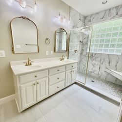 Torogoz Construction - This master bath was converted to a shower from bathtub.