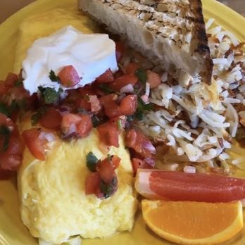 Geraldine's Counter - Avocado omelette - American Near Me - Seattle, Washington