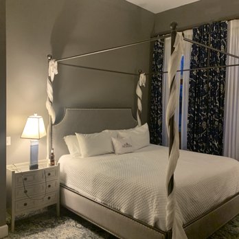 Meadows Restaurant - #4 room - Hotels Near Me - Fulton, Kentucky Meadows Restaurant - #4 room - Hotels Near Me - Fulton, Kentucky
