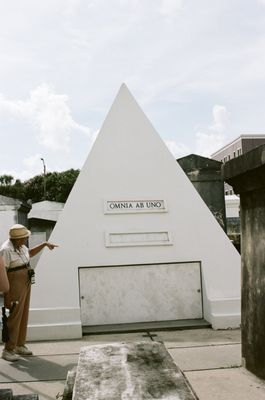 St. Louis Cemetery No. 1 by null