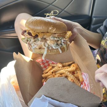 Cluckin Bun - Mother Clucker - Chicken Shop Near Me - Cathedral City, California