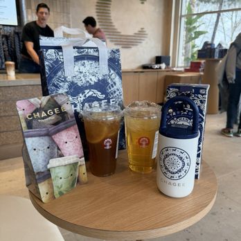 Chagee Modern Teahouse - Peach oolong lemon tea & jasmine green pure tea - Tea Rooms Near Me - Ontario, California Chagee Modern Teahouse - Peach oolong lemon tea & jasmine green pure tea - Tea Rooms Near Me - Ontario, California