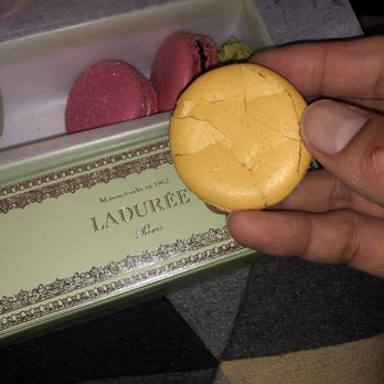 Ladurée Glendale - Desserts Near Me - Glendale, California